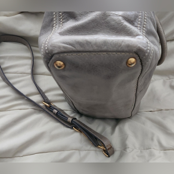 Prada leather sage/eggplant color - Picture 5 of 14